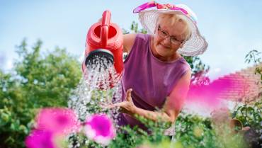 4 Gardening Tips for Seniors