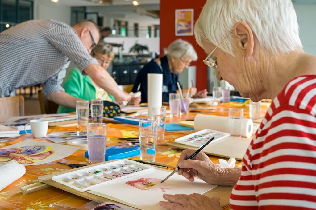 Art therapy for seniors